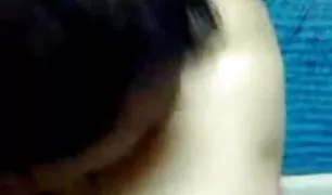 में के गांड काले बाल वाली के साथ एक टैम्पोन में सेक्सी इंडियन गर्ल के योनि