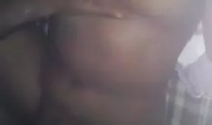 पतला पत्नी ले लिया बंद उसके जाँघिया और पीड़ िता सेक्सी वीडियो भारत में के शौचालय में सामने के उसके पति