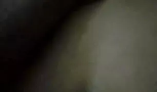 किसी को लेने की xx वीडियो hd में कोशिश कर रहा है