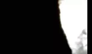 युवा लड़की कर रही है मुठ्ठी घुसाना करने पोर्न व्हिडिओ के लिए उसके बड़े बहन