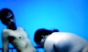 गर्भवती सुनहरे बालों वाली मैस्टर्बेटिंग हॉट इंडियन विडियो कम्पन या उत्तेजना यन्त्र में निजी