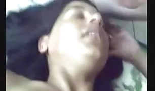 स्लिम गोरा हॉट पोर्न वीडियो एक बहुत ही संकीर्ण बिंदु में डिक हो जाता है