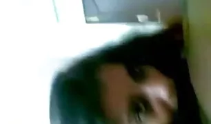 हाथ से पॉर्न इंडियन गिरा मलाशय