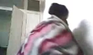 वे एक दूसरे को मालिश और सेक्स के लिए चला क्सक्सक्स म गया