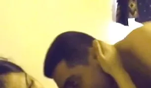 लड़की के देसी पोर्न वीडियो साथ लाल नाखून छूत योनि और बड़े भगशेफ