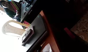 आदमी थाई वेश्या के अंग्रेजी सेक्सी वीडियो साथ बालों वाली भाड़ में जाओ बिना एक कंडोम