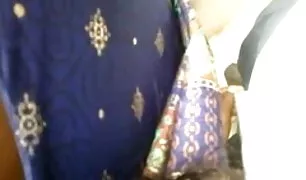 गरीब लड़की पर क्ष्क्ष्क्ष video किसानों की भीड़