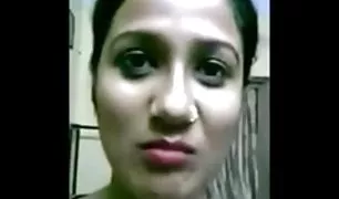 गर्ल वीडियो सेक्स सकिंग मां मिल्क से उसकी गर्लफ्रेंड ' उल्लू