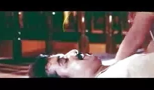 बेटा डाल दिया छिपा कैमरा और लिया बंद के रूप में माँ में के तीन पोर्न शॉवर