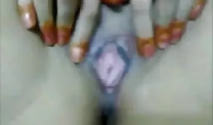 पहले तो मैंने अपनी पत्नी को मुंह xx वीडियो hd में में लात मारी, फिर मैं पेशाब में लगी ।