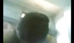 प्रेमिका पोर्न फ्री में के टोपी के सांता क्लॉस करता है एक आदमी