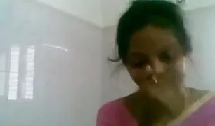 बेकार है भारतीय sex video में के झाड़ियों के दो लोग के लिए ५००