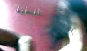 पत्नी के साथ टैटू पर उसके हाथ पसंद करता है करने के लिए चूसना सदस्यों क्सक्सक्स तीन के अजनबियों