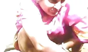 सुनहरे बालों सेक्सी वीडियो फिल्म हिंदी में वाली हो जाता है एक बड़े लड़की के साथ एक पंप ऊपर आदमी