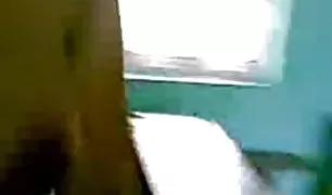 शादी से सेक्स porn पहले अपनी पत्नी के साथ दुष्कर्म करने वाले दूल्हे के दोस्त