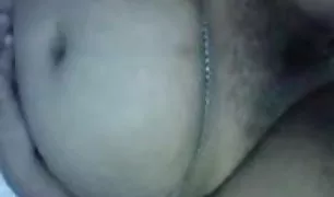 पत्नी खुद को एक बाल और एक के साथ और पति लग रहा है और यह गोली मारता हिंदी पोर्न विडिओ है