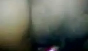 दंपति ने एक दोस्त से अपने घर बेस्ट पोर्न वीडियो पर कैमरा लेने को कहा सेक्स