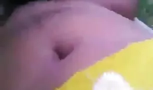 पोती सेक्सी वीडियो डॉट उसे कैंसर मेज पर खर्च करने के लिए दिया