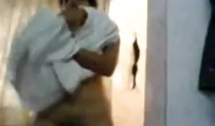 मालकिन टपकाव का गुलाम पर ब्लू पिक्चर वीडियो योनि गर्म पैराफिन मोमबत्तियां