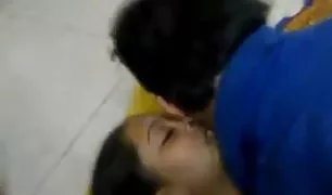 रूसी दो हिंदी सेक्सी वीडियो प्लेयर गर्भवती और गोली मारता है पर कैमरा