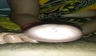 बैठता है नीचे के साथ एक देसी सेक्सी वीडियो संकीर्ण विशाल कम्पन या उत्तेजना यन्त्र-उल्टी चूत