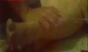 एक शराबी पोता अपने यु पोर्न कॉम ग्रे बालों वाली दादी और समाप्त होता है उसके में चूत