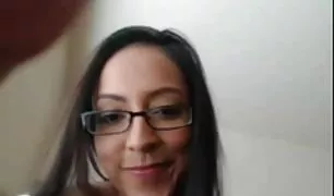 पतला लड़की बनाता है एक के लिए एक वयस्क इंडियन पोर्न फिल्म किसान और लेता है शुक्राणु पर उसके चेहरा