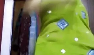 एक आदमी एक लड़की और बेकार है उसके पैर की उंगलियों पर के xx सेक्सी वीडियो हिंदी एक ही समय