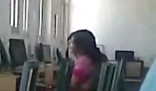 दोस्त गोली मारता है सेक्स परिचित युवा सेक्स क्सक्सक्स जोड़ा