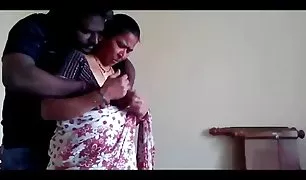 आदमी इंडियन सेकस बहिन ट्रांस में सुंदर बट