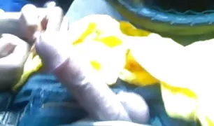 महिला धीरे तीन पोर्न वीडियो टपकाव का बहुत करीब-अप