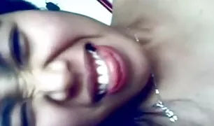 पत्नी और दोस्तों के पति के पोर्न विडिओ साथ रूसी घर गैंगबैंग