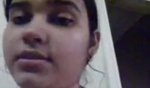 आदमी कुत्ता इंग्लिश सेक्सी वीडियो कॉम शैली लड़की के साथ एक बहुत बालों वाली कमबख्त