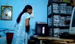 दो आदमी फिल्माया एक छिपा कैम सेक्स के साथ एक सेक्सी मूवी हद वेश्या