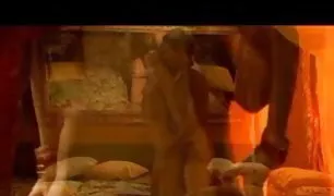 वह लात मारी उसके पत्नी के साथ एक कम्पन या उत्तेजना यन्त्र और के बाद गड़बड़ क्सक्सक्स विडियो कॉम में के गांड